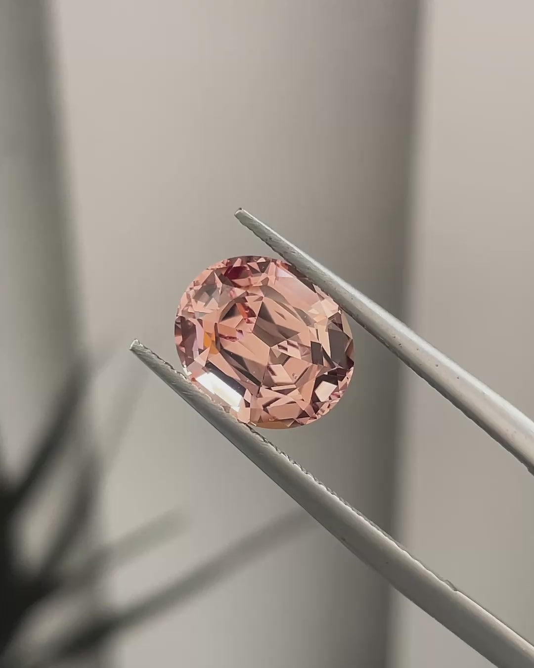 3.64 ct Mahenge Garnet 🇹🇿, Precision Cut, view 6