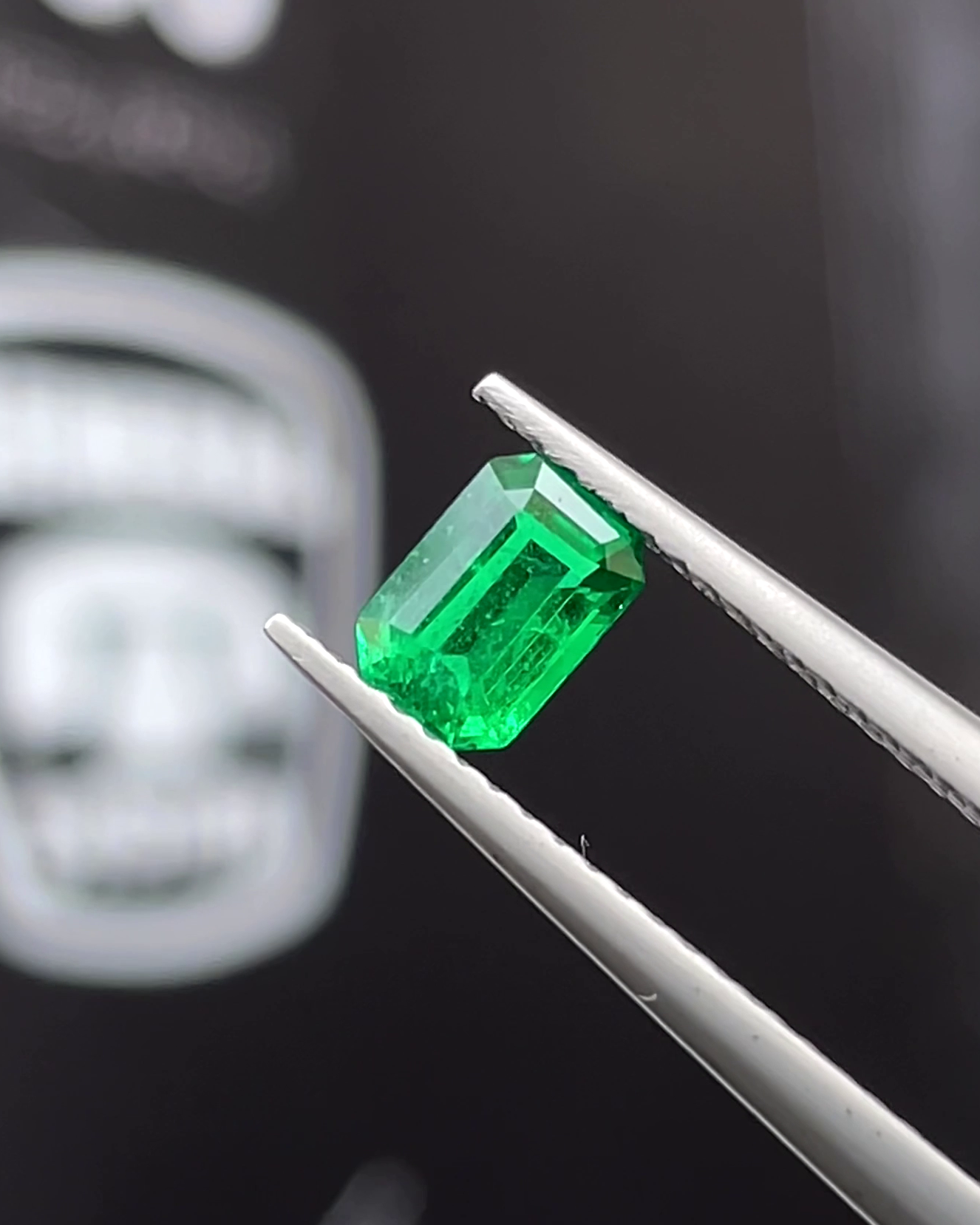 0.54 ct Top Green Emerald from Zambia 🇿🇲