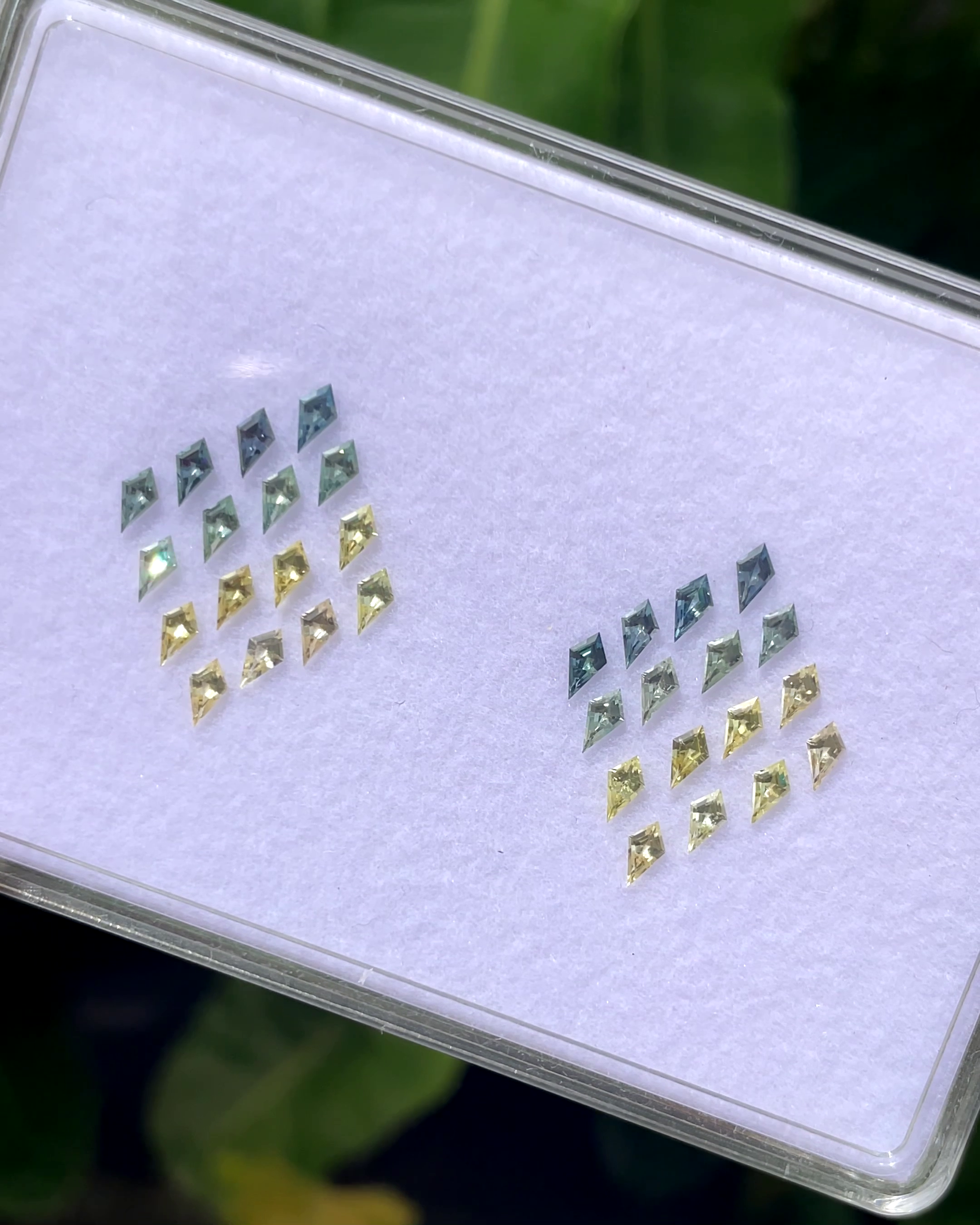 3.25 ct Kite Sapphire Set 🇲🇬