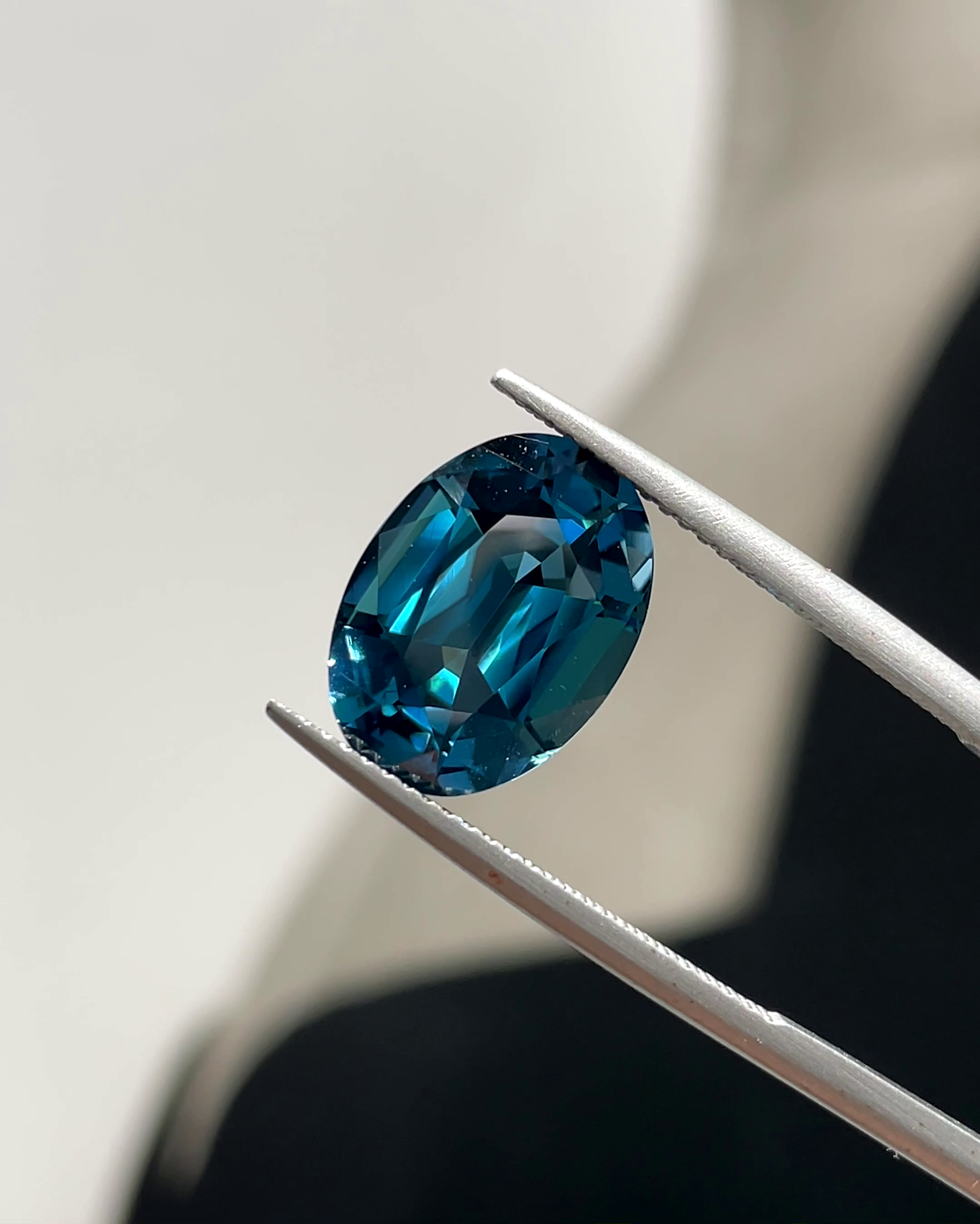 6.47 ct London Blue Topaz from Brazil 🇧🇷
